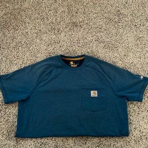 Men’s carhartt relaxed fit t-shirt with pocked.